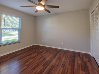 842 SE Streamlet Avenue, Port Saint Lucie, FL 34983