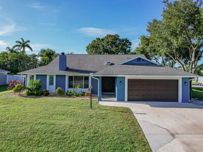 842 SE Streamlet Avenue, Port Saint Lucie, FL 34983