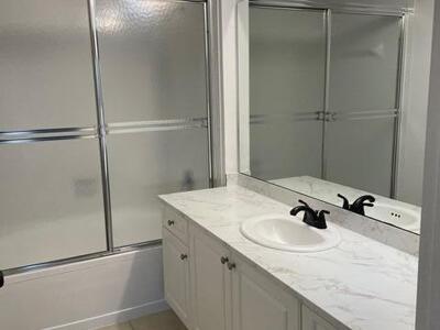 2804 Sarento Place, Palm Beach Gardens, FL 33410