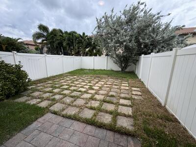 3317 W 90th Street, Hialeah, FL 33018