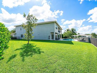 19863 Meadowside Lane, Boca Raton, FL 33498