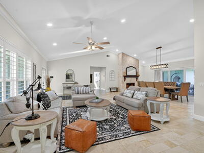 13172 Doubletree Circle, Wellington, FL 33414