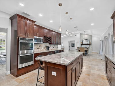 13172 Doubletree Circle, Wellington, FL 33414