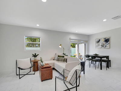 3871 Patio Court, Palm Springs, FL 33461