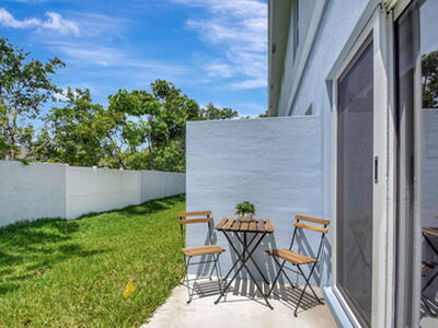 3871 Patio Court, Palm Springs, FL 33461