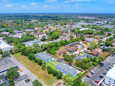 3871 Patio Court, Palm Springs, FL 33461