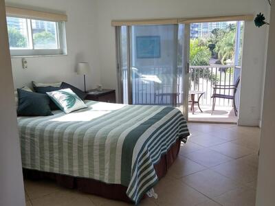 720 Bayshore Drive, Fort Lauderdale, FL 33304