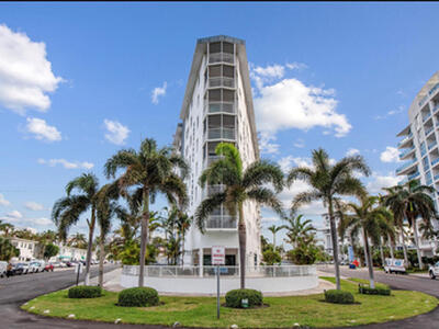 720 Bayshore Drive, Fort Lauderdale, FL 33304