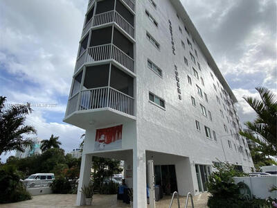 720 Bayshore Drive, Fort Lauderdale, FL 33304