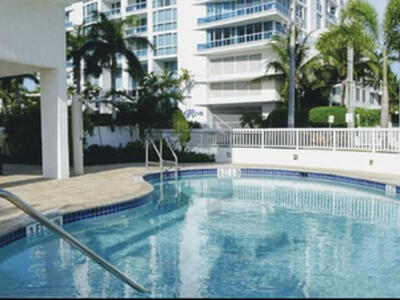 720 Bayshore Drive, Fort Lauderdale, FL 33304