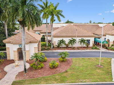 6009 Royal Birkdale Drive, Lake Worth, FL 33463