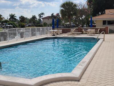 1340 NE 28th Avenue, Pompano Beach, FL 33062