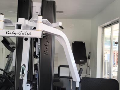 1340 NE 28th Avenue, Pompano Beach, FL 33062