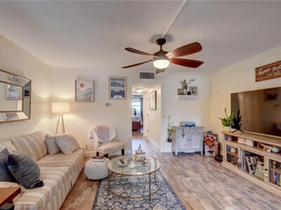 1340 NE 28th Avenue, Pompano Beach, FL 33062