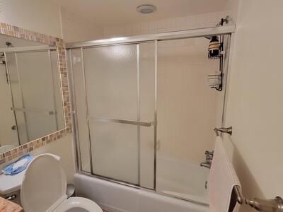 1340 NE 28th Avenue, Pompano Beach, FL 33062