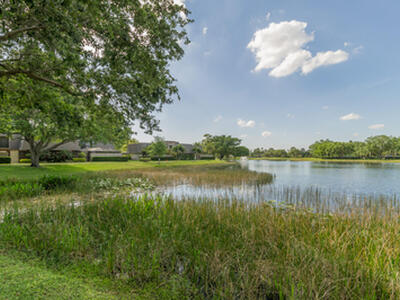 130 1st Terrace, Palm Beach Gardens, FL 33418