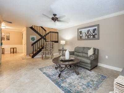 130 1st Terrace, Palm Beach Gardens, FL 33418