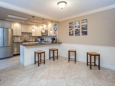 130 1st Terrace, Palm Beach Gardens, FL 33418