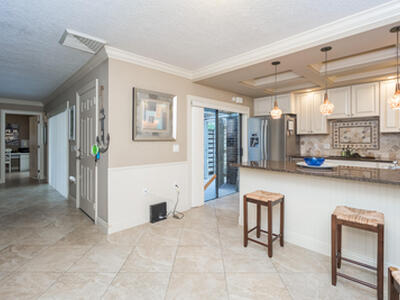 130 1st Terrace, Palm Beach Gardens, FL 33418