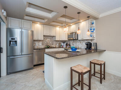 130 1st Terrace, Palm Beach Gardens, FL 33418