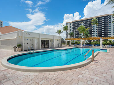 3420 S Ocean Boulevard, Highland Beach, FL 33487