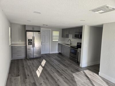 4225 32nd Avenue, Vero Beach, FL 32967