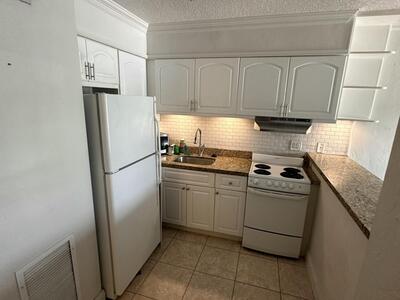 2124 NE 5th Avenue, Wilton Manors, FL 33305