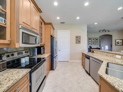 8348 NW 127th Lane, Parkland, FL 33076