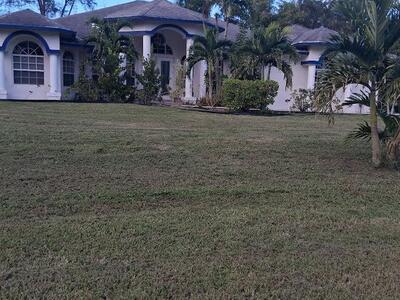 13351 40th Street N, Royal Palm Beach, FL 33411