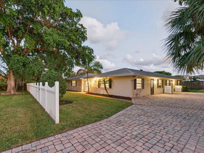800 Tropic Boulevard, Delray Beach, FL 33483