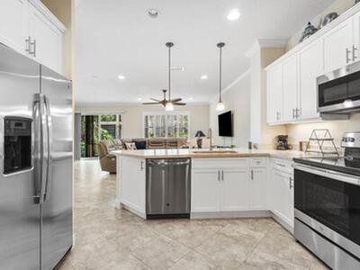 15820 Binks Pointe Terrace, Wellington, FL 33414