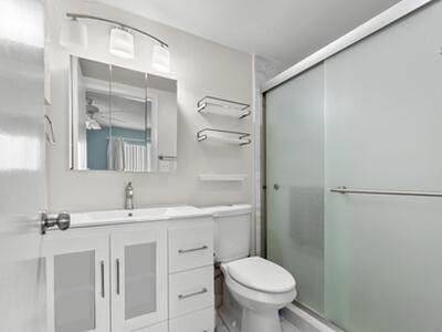 3000 Presidential Way, West Palm Beach, FL 33401