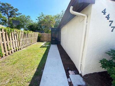4477 NW 3rd Drive, Delray Beach, FL 33445