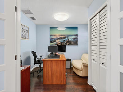 7076 Middlebury Drive, Boynton Beach, FL 33436