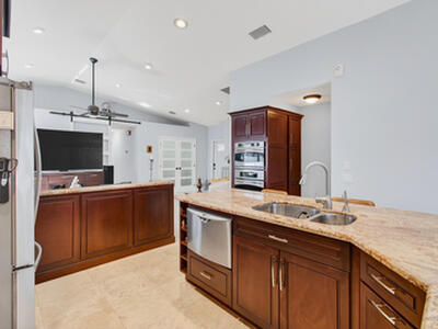 7076 Middlebury Drive, Boynton Beach, FL 33436