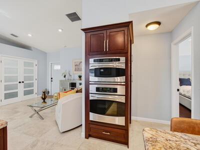 7076 Middlebury Drive, Boynton Beach, FL 33436