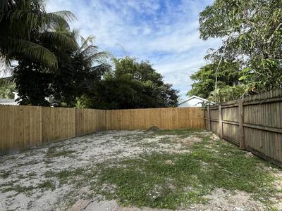 4588b Old Okeechobee Blvd, West Palm Beach, FL 33417