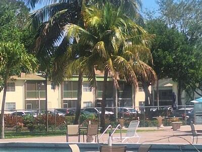 4269 NW 89th Avenue, Coral Springs, FL 33065