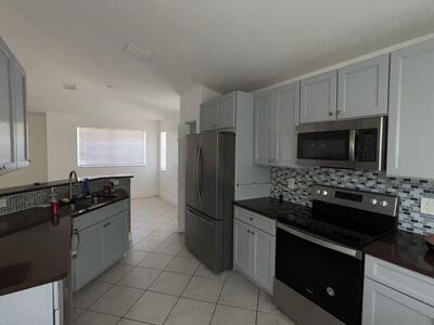 1734 NE 6th Street, Boynton Beach, FL 33435