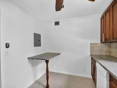 5040 Rose Hill Drive, Boynton Beach, FL 33437