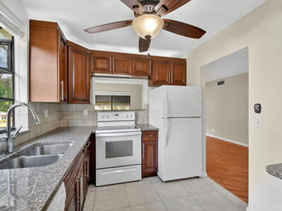 5040 Rose Hill Drive, Boynton Beach, FL 33437