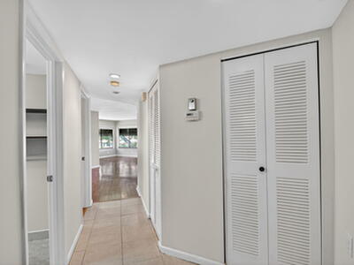 5040 Rose Hill Drive, Boynton Beach, FL 33437