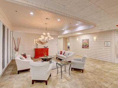 5040 Rose Hill Drive, Boynton Beach, FL 33437