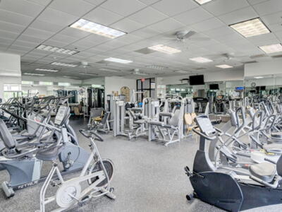 5040 Rose Hill Drive, Boynton Beach, FL 33437