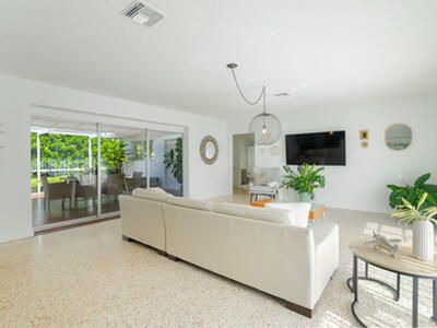 651 Ocean Inlet Drive, Boynton Beach, FL 33435