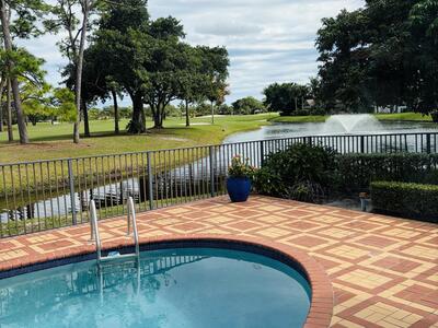 13186 Touchstone Place, Palm Beach Gardens, FL 33418