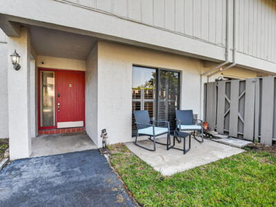 372 Deer Creek Wildwood Lane E, Deerfield Beach, FL 33442