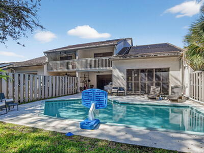 372 Deer Creek Wildwood Lane E, Deerfield Beach, FL 33442