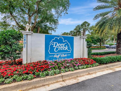 372 Deer Creek Wildwood Lane E, Deerfield Beach, FL 33442