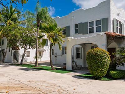 717 Forest Hill Boulevard, West Palm Beach, FL 33405